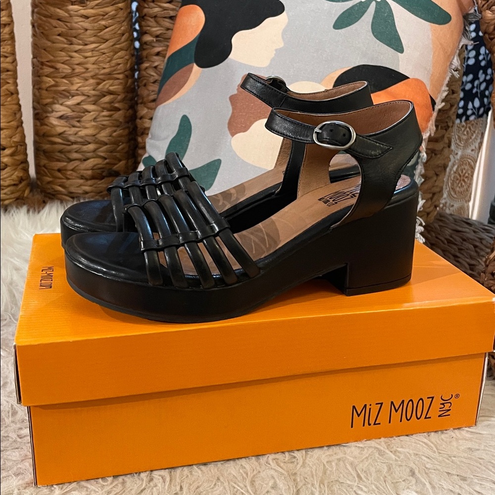 NWT - Miz Mooz Graciela Sandal Black, Size 38